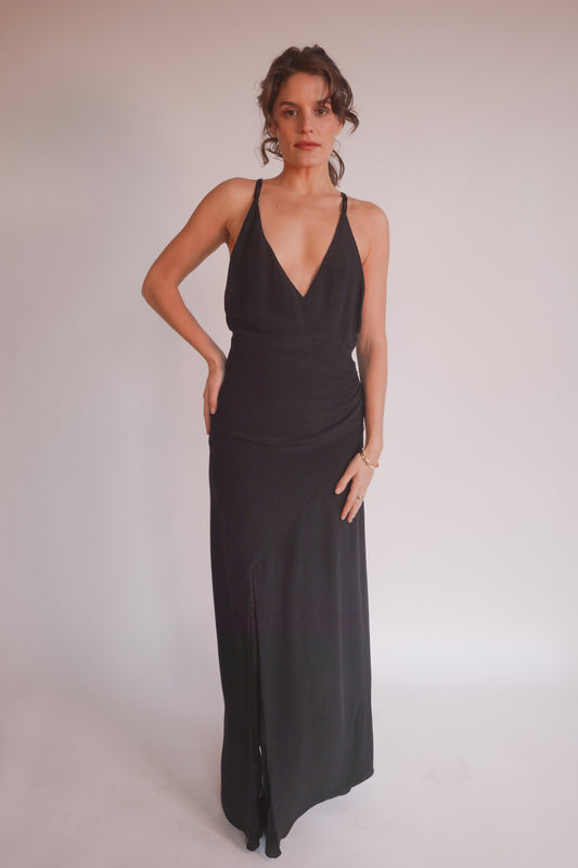 FW2001 Valentino Backless gown