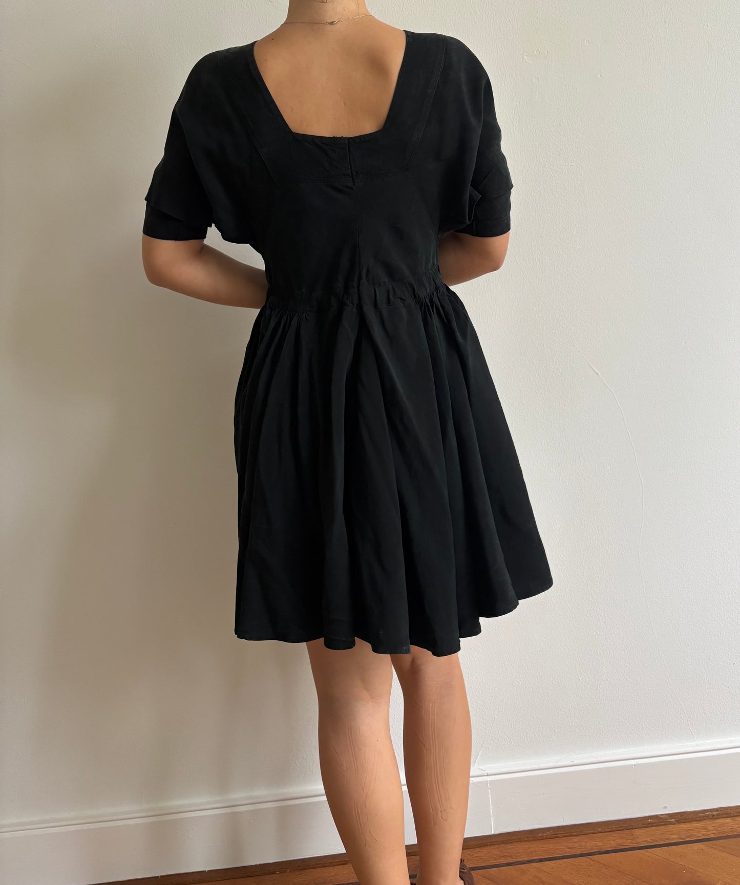 SS1988 Alaia cinched dress