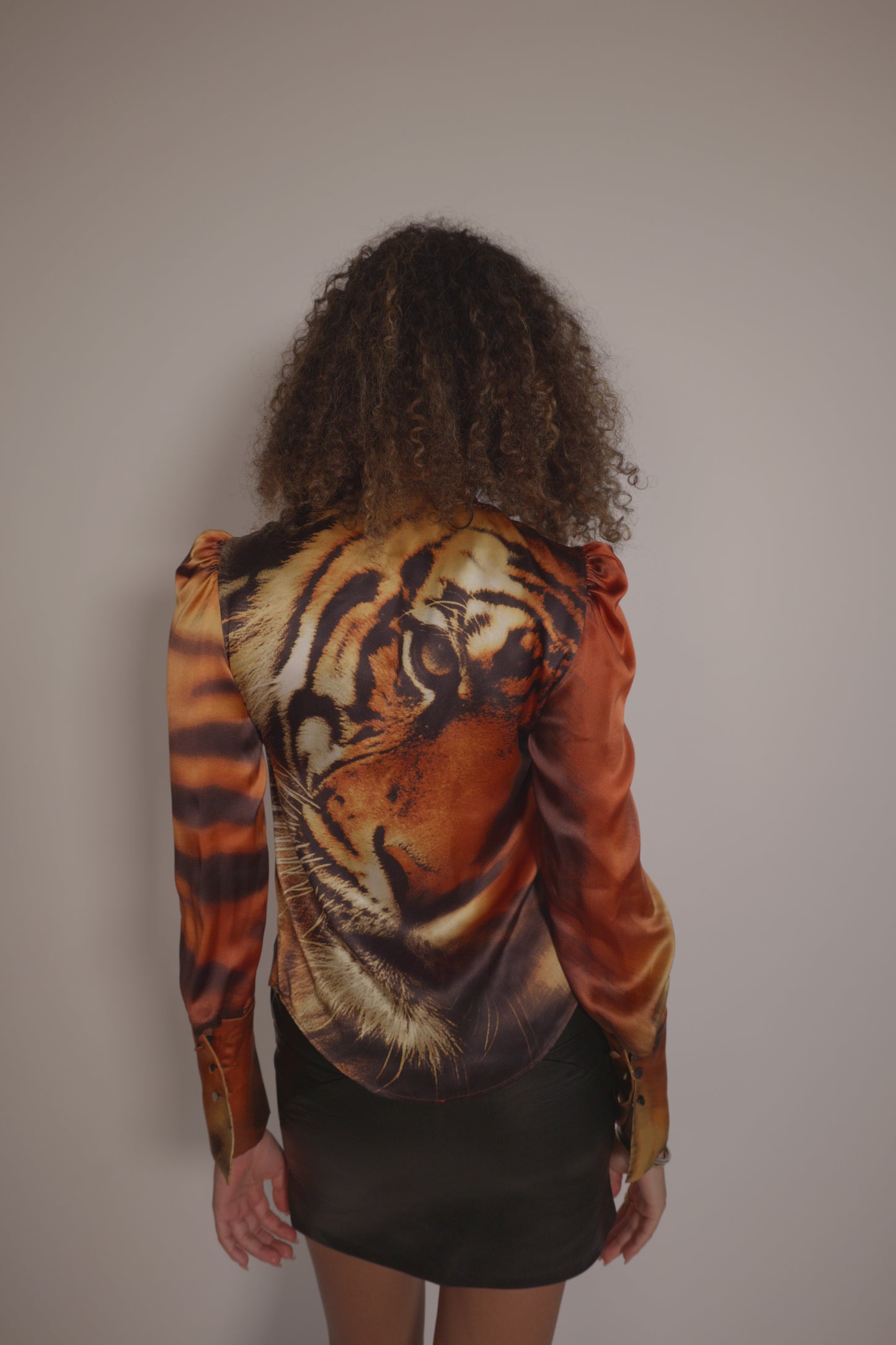 FW2000 Roberto Cavalli iconic tiger print silk top