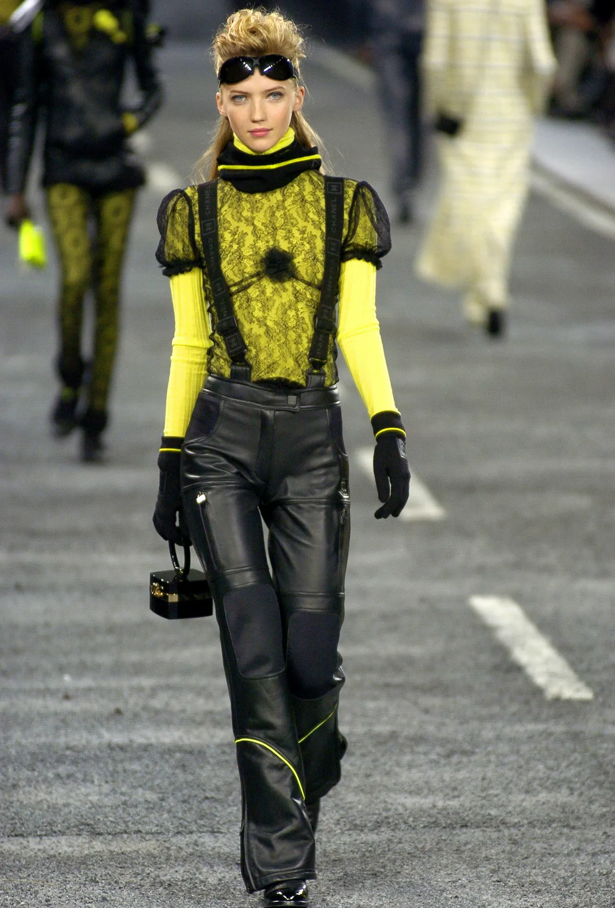 Chanel FW2004 Lace top