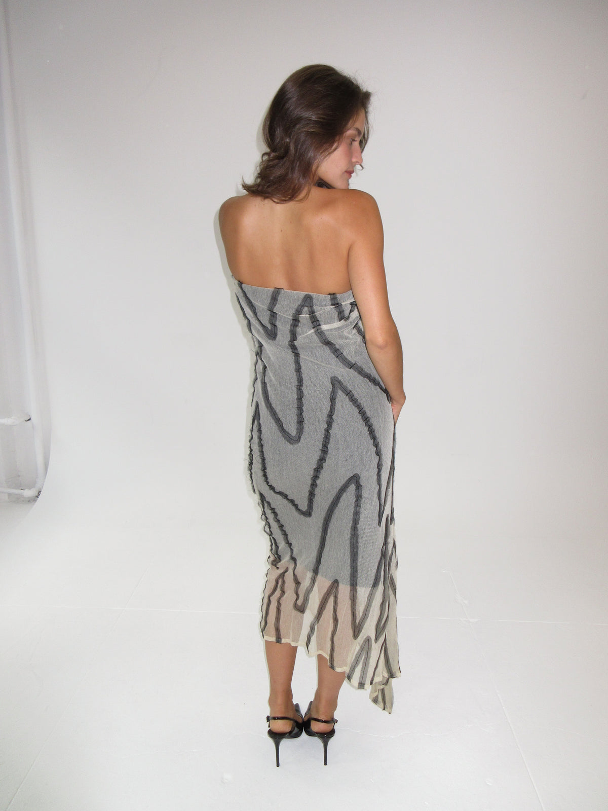 SS 2000 Amaya Arzuaga Strapless Dress